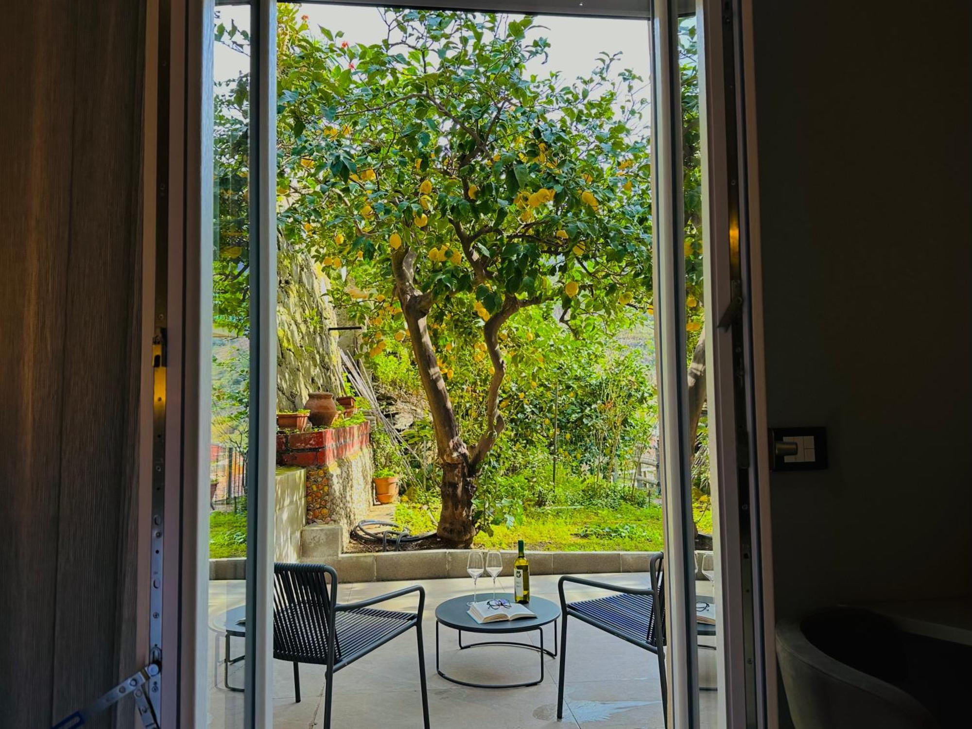 The Upper House Apartment Riomaggiore Exterior photo